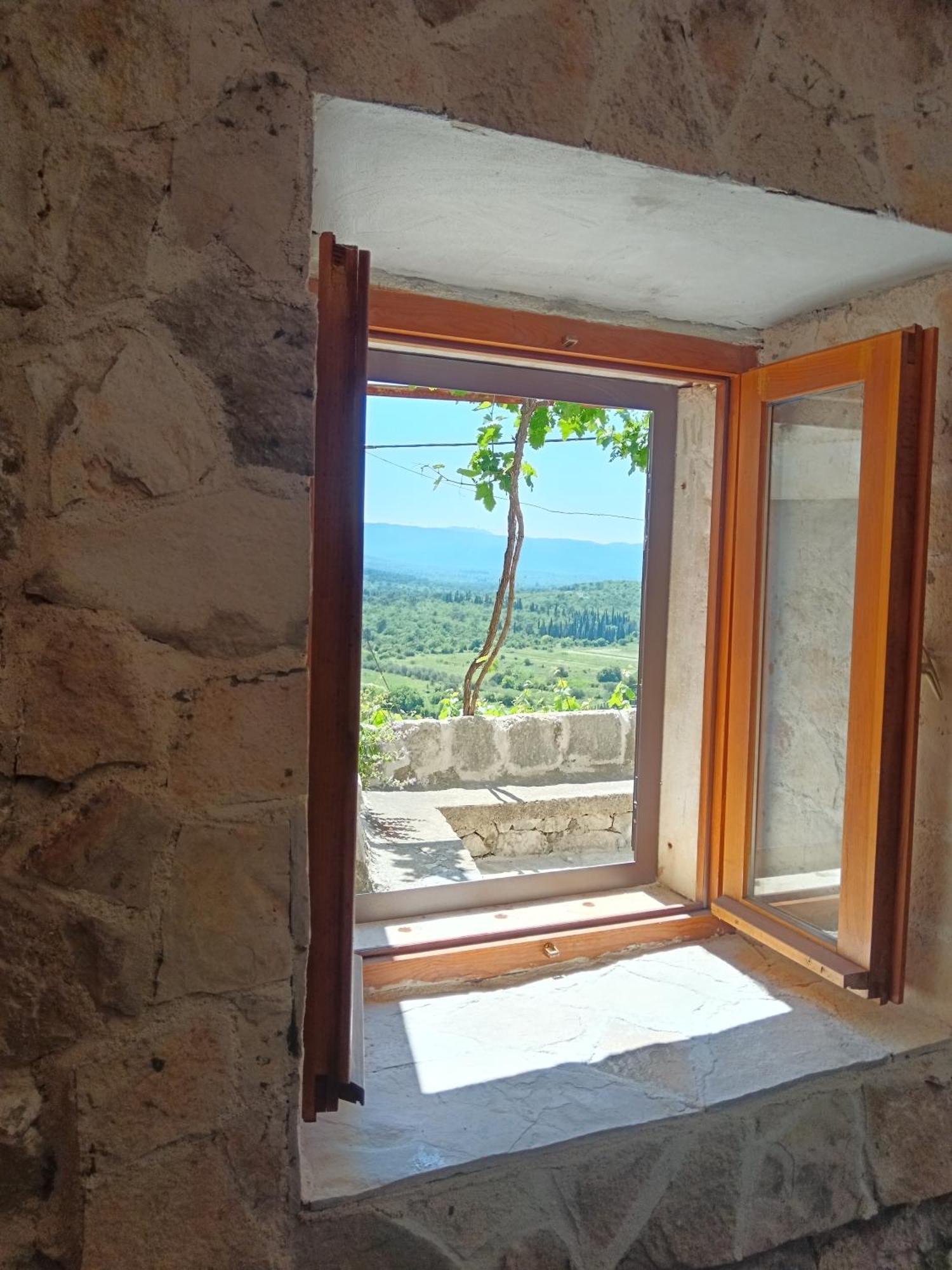 Private Pool Villa - Meditteranean Peace سلانو المظهر الخارجي الصورة