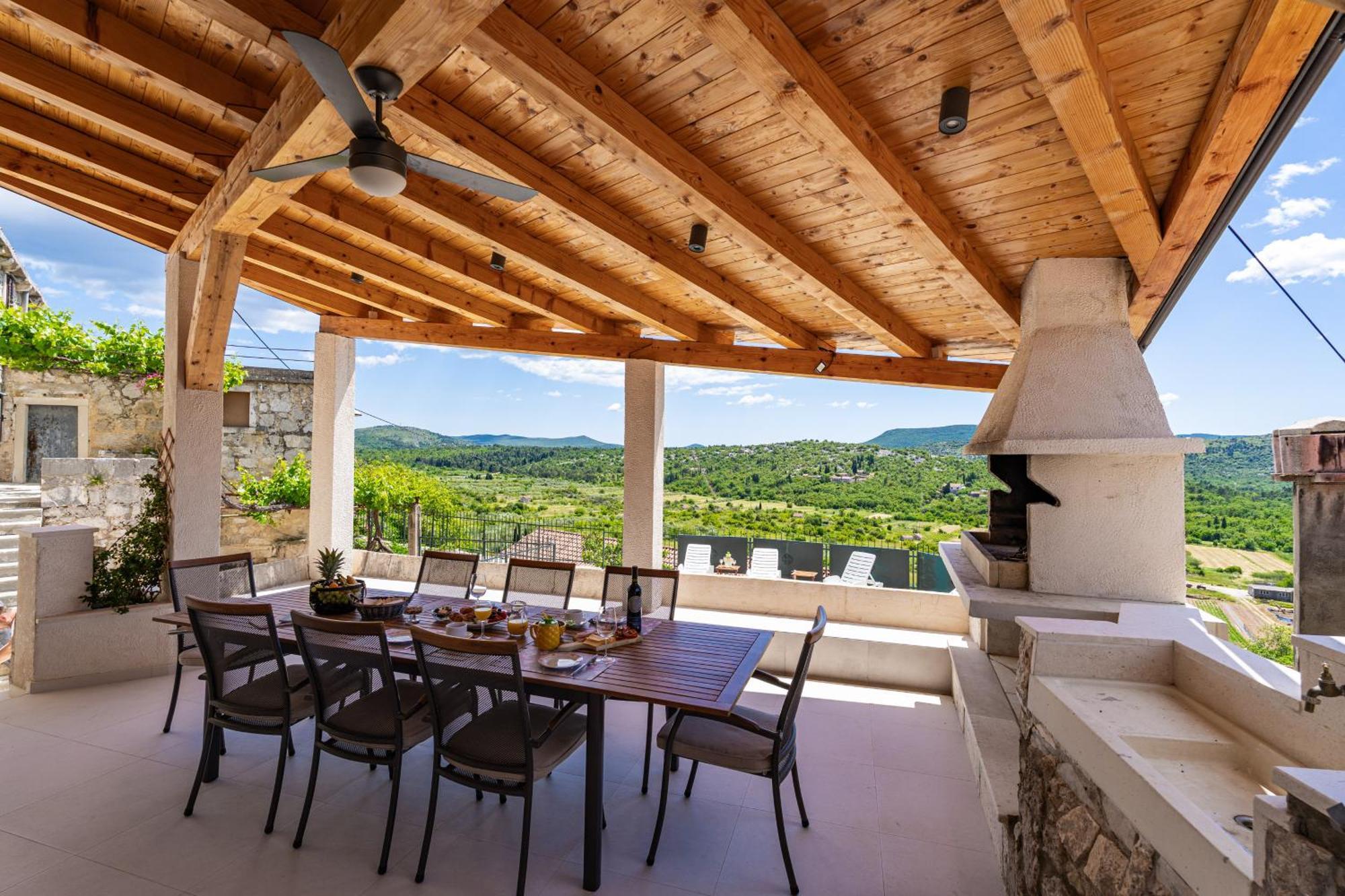 Private Pool Villa - Meditteranean Peace سلانو المظهر الخارجي الصورة